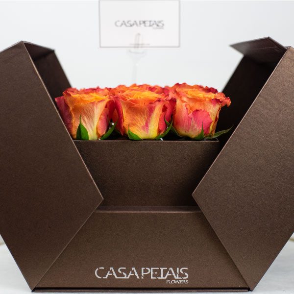 flower-box-in-dubai-proud-of-you-by-casa-petals-online-flower-shop-in-dubai