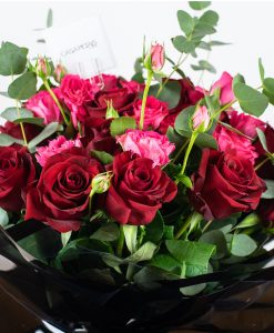 forever-love-bouquet-by-casa-petals-online-flower-shop-in-Dubai-1